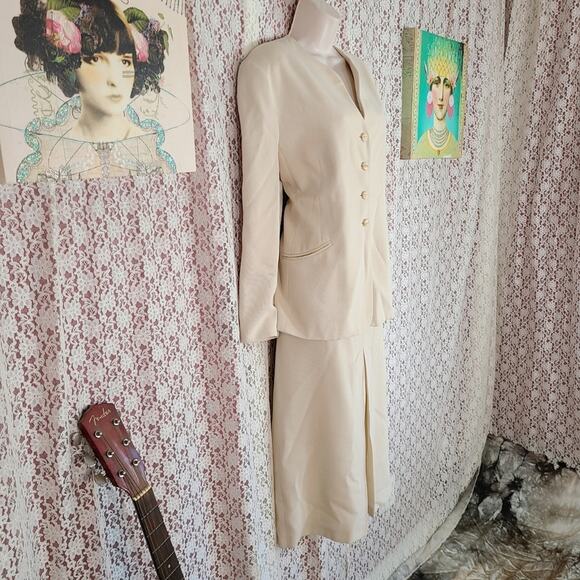 SUIT Vintage 80s 90s Jacques vert cream suit blazer and skirt set Size 10 - Picture 2 of 13